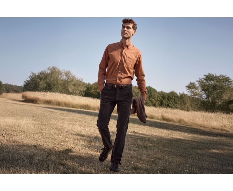 Men's dark chocolate needlecord chino trousers - NOLAS