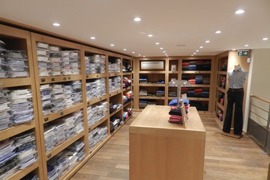 Boutique Bexley Marseille intérieur