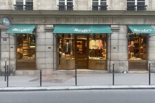 Boutique Bexley Paris Chauveau vitrine