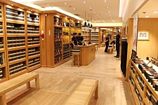 Boutique Bexley Paris Palais des Congrès intérieur