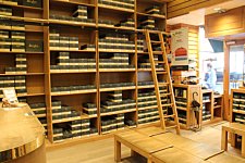 Boutique Bexley Paris Raspail intérieur