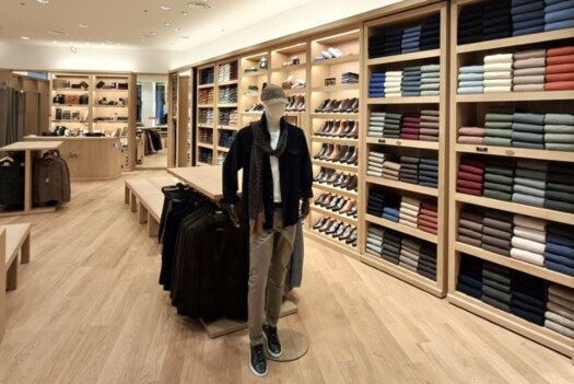 Men's footwear and clothing collection at Bexley Rives d'Arcins