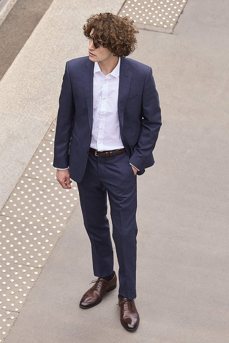 Lazare Dark Blue Chine Suit, perfect for the office