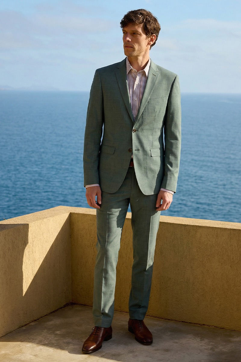 Ceremony suit