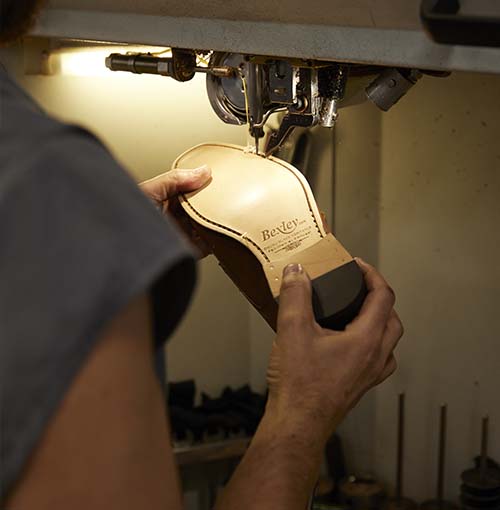 Montage chaussures cuir