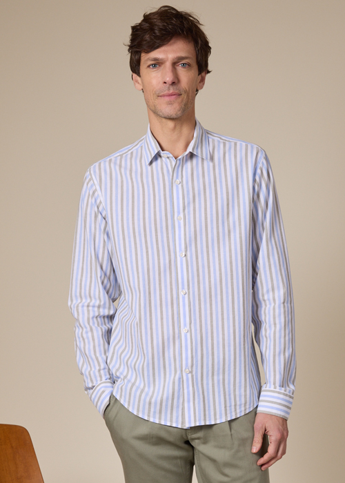 Navy blue Shortened adjusted fit shirt