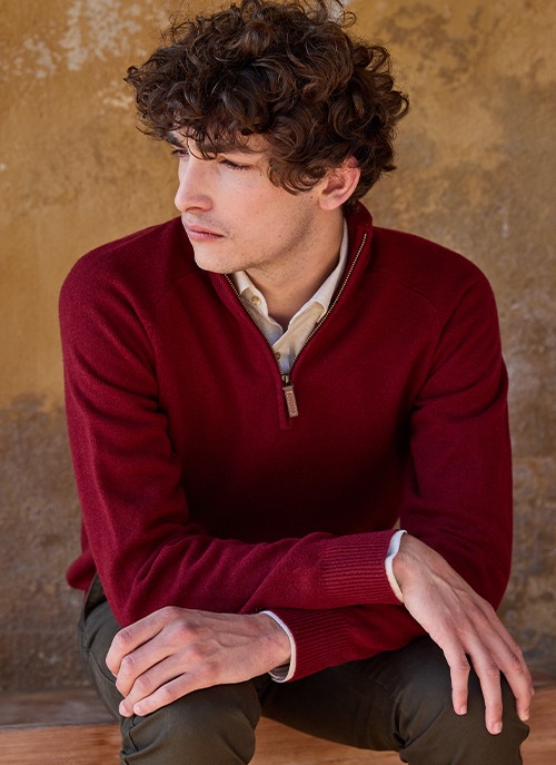 Men’s ecru zip-neck jumper