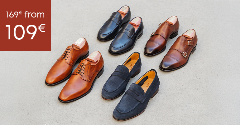 Elegant leather shoes for city outfits and formal occasions